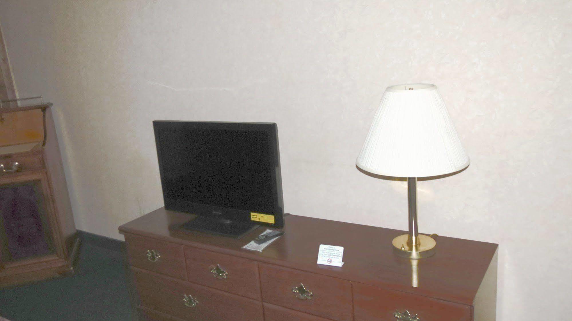 West Park Inn Sandusky Exterior foto